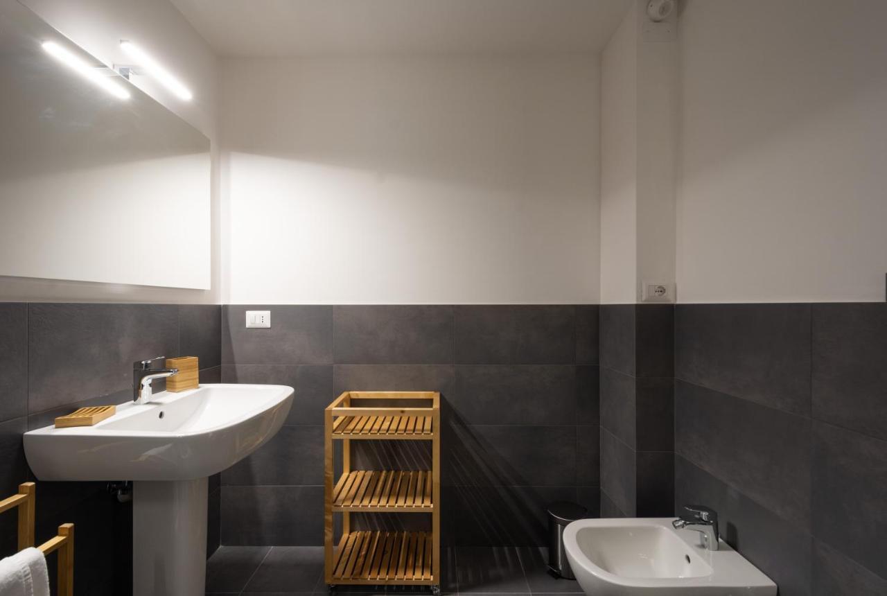 Urban House Carducci - Studios Турин Экстерьер фото